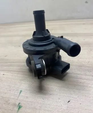 Toyota C-HR I Electric auxiliary coolant/water pump G904047040
