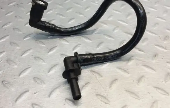 BMW 1 E81 E87 Fuel line/pipe/hose 7800695