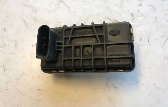 Audi A6 S6 C6 4F Turbine electric control actuator 6NW009483 H25 G72