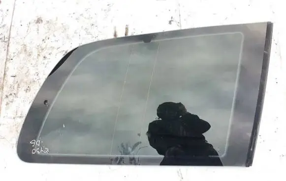Volkswagen Sharan Rear side window