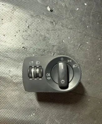 Audi A3 S3 8P Light switch 8P2941531J 04056771