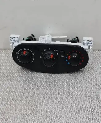 Dacia Sandero Climate control unit 5S4741000