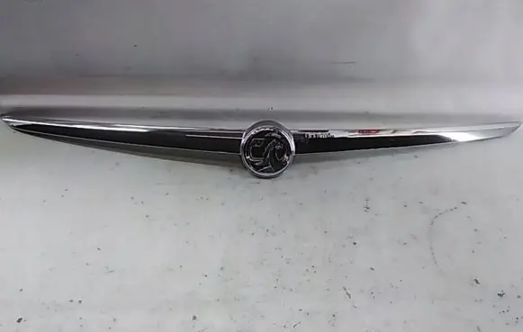 Opel Insignia A Tailgate trim 13244988