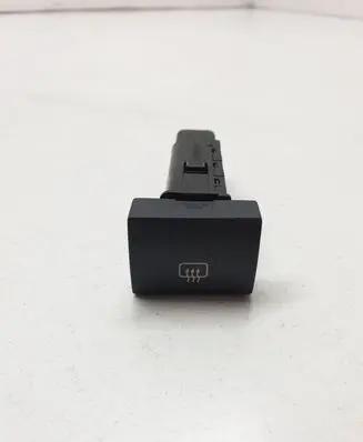 KIA Sorento Windscreen/window heater switch 621W05010