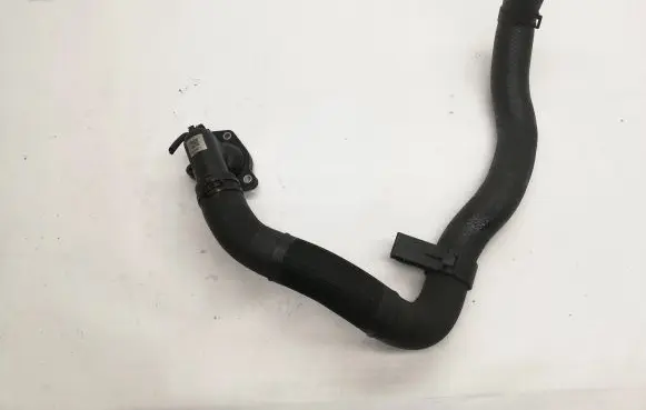 Mazda CX-5 Engine coolant pipe/hose SH0115172