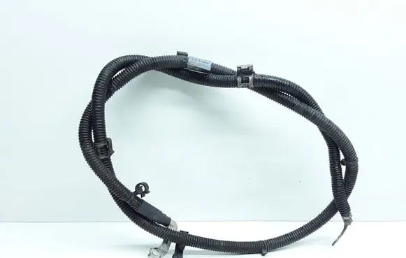 Mercedes-Benz A W176 Wires (starter motor) A2465402610