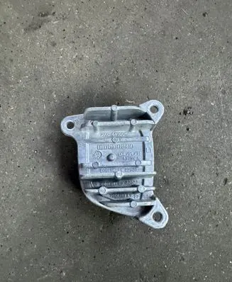 Volkswagen Golf VIII LED ballast control module B136710C