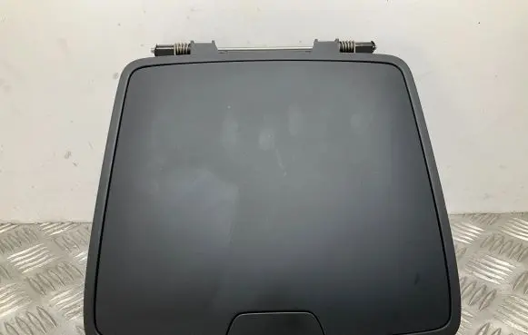 Skoda Yeti (5L) Glove box 5L0857096