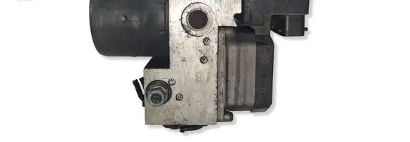 Volkswagen PASSAT B5 ABS Pump 0273004283 0265220405 8E0614111B