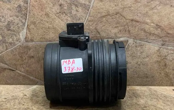 Audi A8 S8 D4 4H Mass air flow meter 4H0133384G
