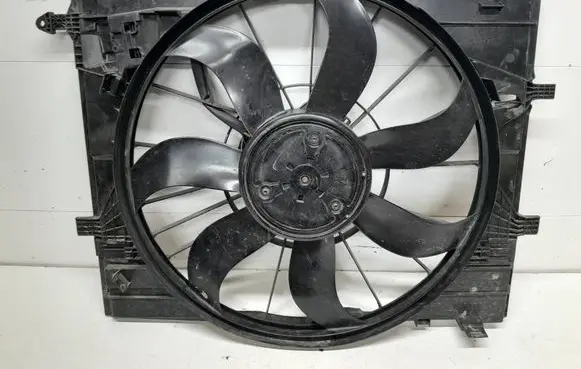 Mercedes-Benz EQC Electric radiator cooling fan A0999063902