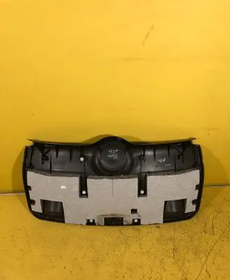 Mini Cooper Countryman R60 Tailgate trim 9801413