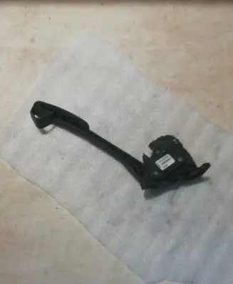 Volvo S80 Accelerator throttle pedal 30636004