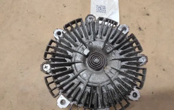 KIA Sorento Viscous fan clutch