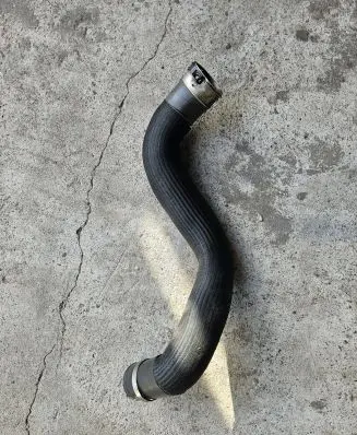 Jeep Grand Cherokee Intercooler hose/pipe 52014833AB