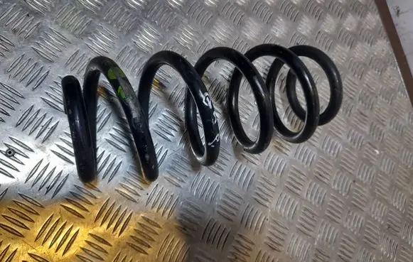 Audi Q5 SQ5 Front coil spring NRA