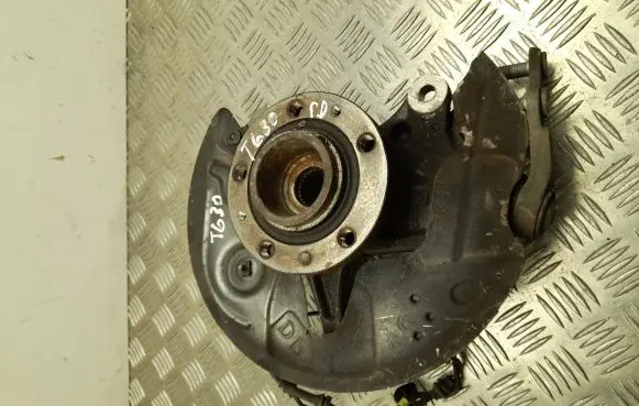 Citroen C4 SpaceTourer Front wheel hub P65