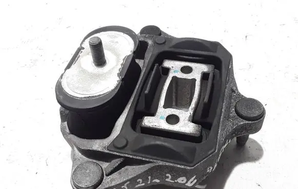 Audi A6 S6 C8 4K Engine mount bracket 8W0399156