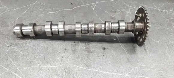 Opel Corsa C Camshaft 