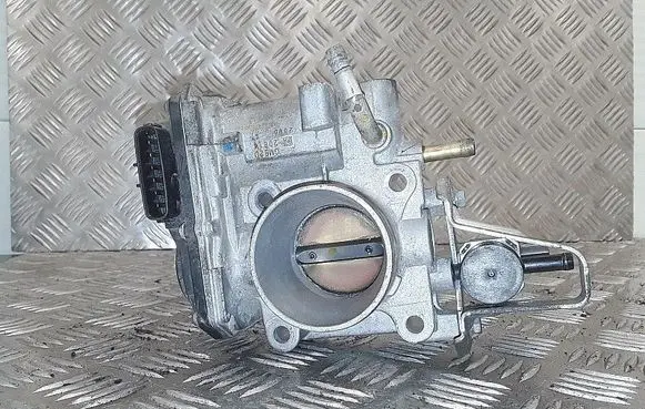 Honda Civic IX Throttle valve gme2d