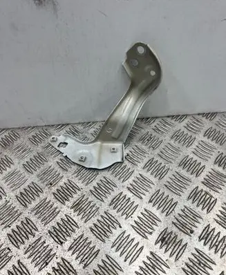 Audi Q4 e-tron Fender mounting bracket 89A821135