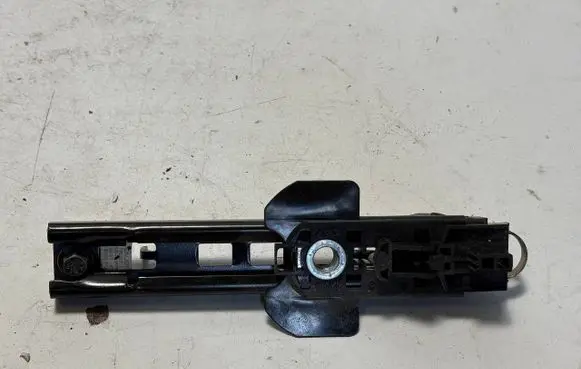 Volvo XC90 Seat belt adjustment motor 31332261