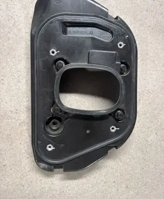 Mercedes-Benz GLE W167 Fuel tank cap trim 11A907175D