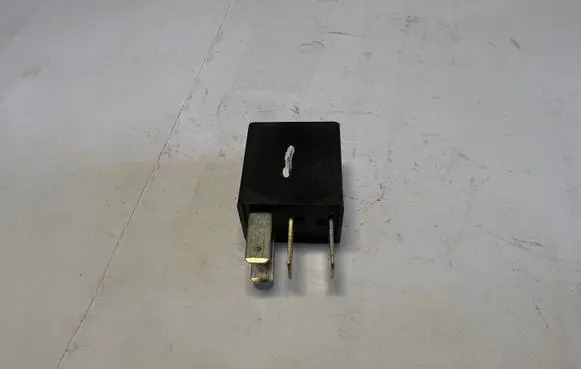 Opel Astra G Other relay 90229206