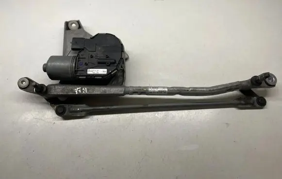 Audi Q7 4M Front wiper linkage and motor 4M1955119A 4M1955023B