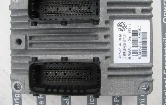 Fiat Panda II Engine control unit/module ECU 51899839 IAW5SF8M6