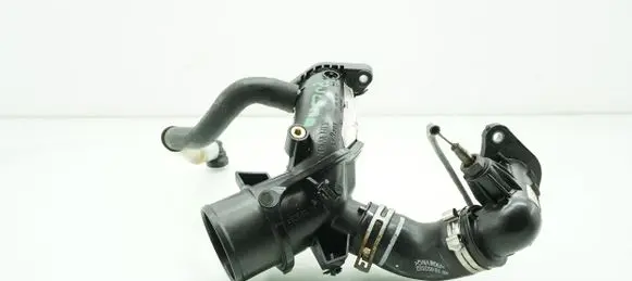 Intake resonator