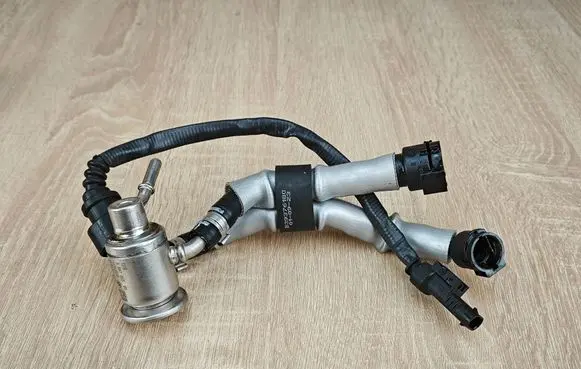 BMW X6 G06 AdBlue injector 9887955