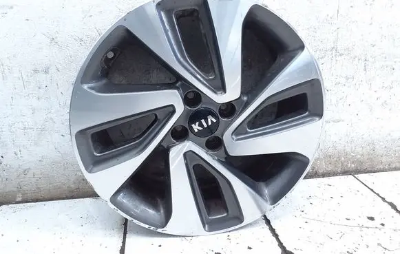 KIA Rio R17 alloy rim 529101W850