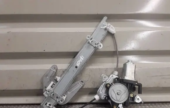 Nissan Murano Z50 Rear door window regulator with motor 8073189915