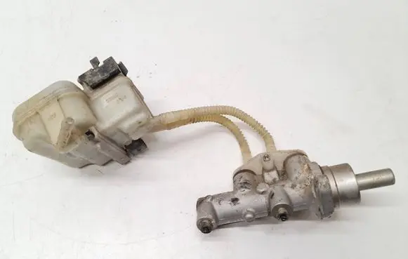 Opel Meriva A Brake fluid reservoir 3206716