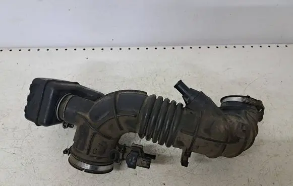Toyota Avensis T250 Air intake hose/pipe 178810H040