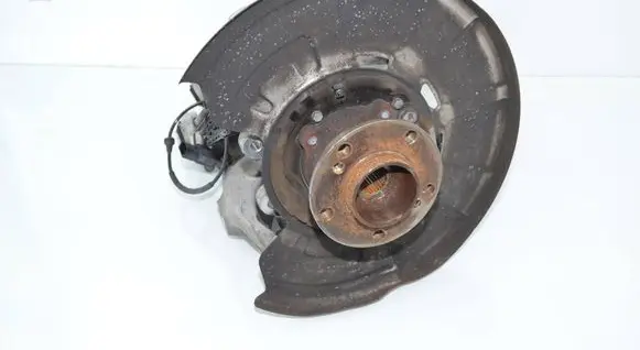 BMW X6 F16 Rear wheel hub 6879102 33326879102 6770982