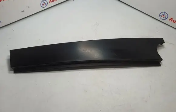 BMW 1 E81 E87 (B) pillar trim (top) 7068101 51347068101