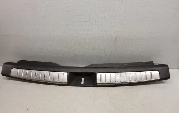 Toyota Avensis T250 Trunk/boot sill cover protection 5838705090