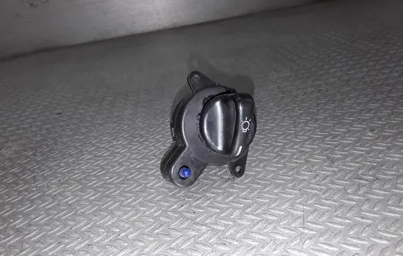 Ford Explorer Light switch