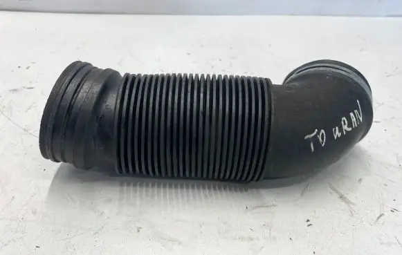 Volkswagen Touran I Air intake hose/pipe 1K0129684B 446148DE