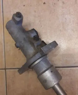 Audi A6 S6 C4 4A Master brake cylinder Girling1043
