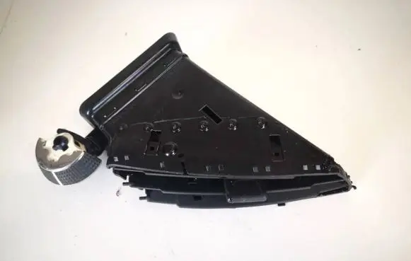 Ford Grand C-MAX Dash center air vent grill am51r014l20ccw am51-r014l20-ccw