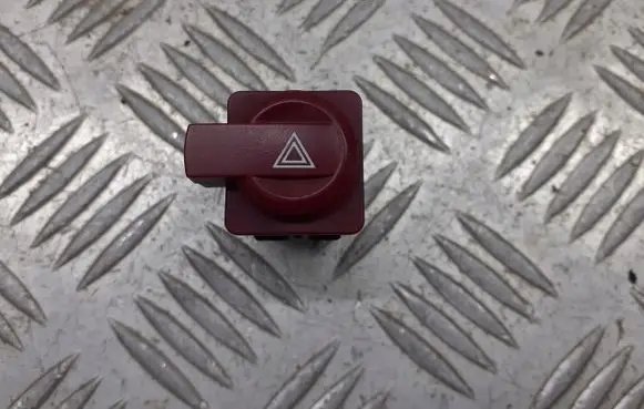 Citroen C4 I Hazard light switch