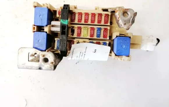 Nissan Micra Fuse box set
