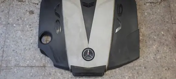 Mercedes-Benz E W212 Engine cover (trim) A6420106467