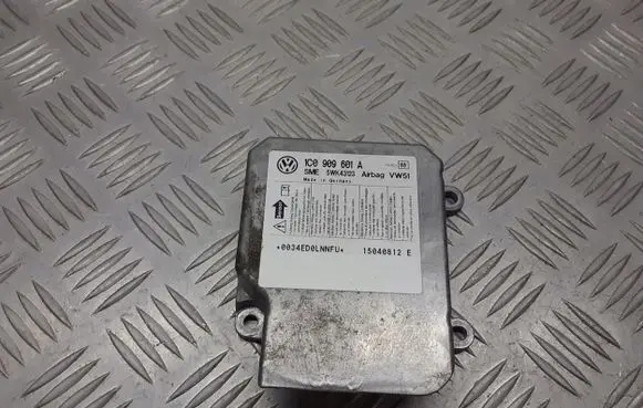 Skoda Fabia Mk1 (6Y) Airbag control unit/module 1C0909601