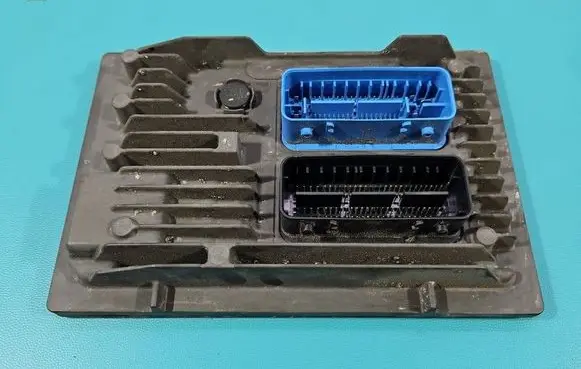 Opel Astra K Engine control unit/module ECU 55516933 IMPRK1552292
