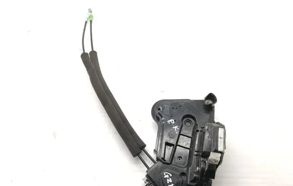 Toyota C-HR I Coupe door lock (next to the handle) 