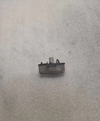 Toyota Prius (NHW20) Number plate light